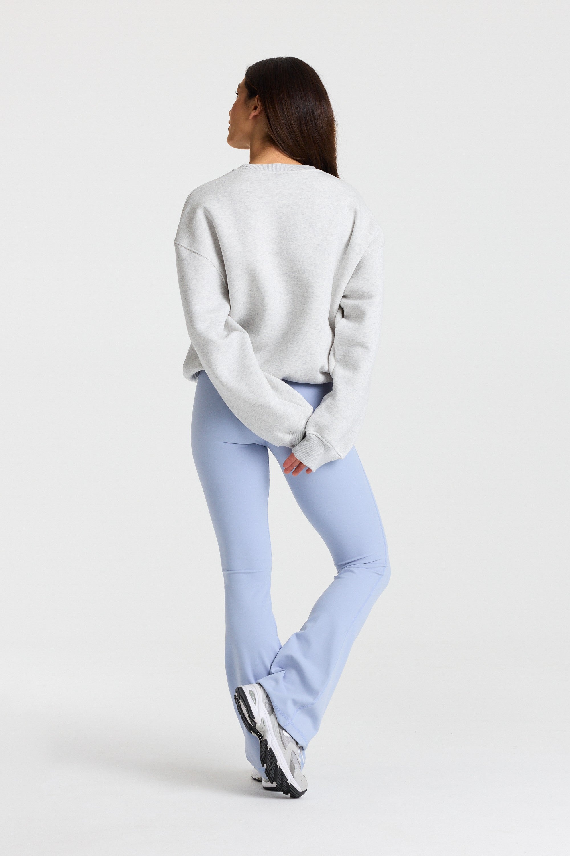 W. Cortina Crewneck - Grey/Vintage Blue